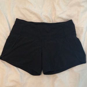 Lululemon Black Speed Up Short Size 4